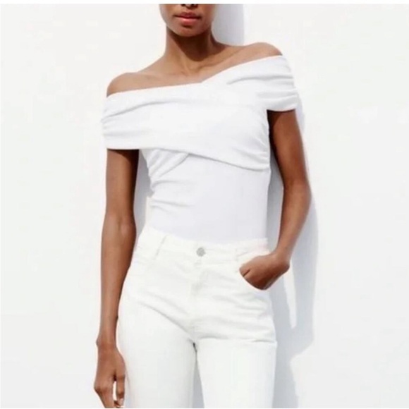 RUCHED WRAP BODYSUIT - Picture 2 of 9